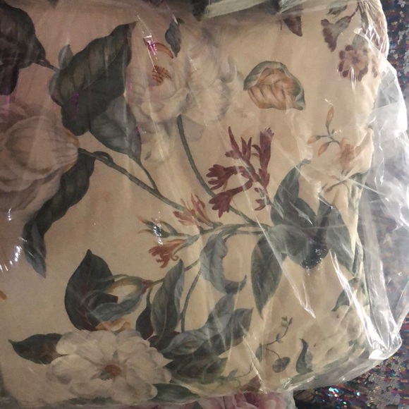 7piece Queen Comforter Set - Picture 8 of 8